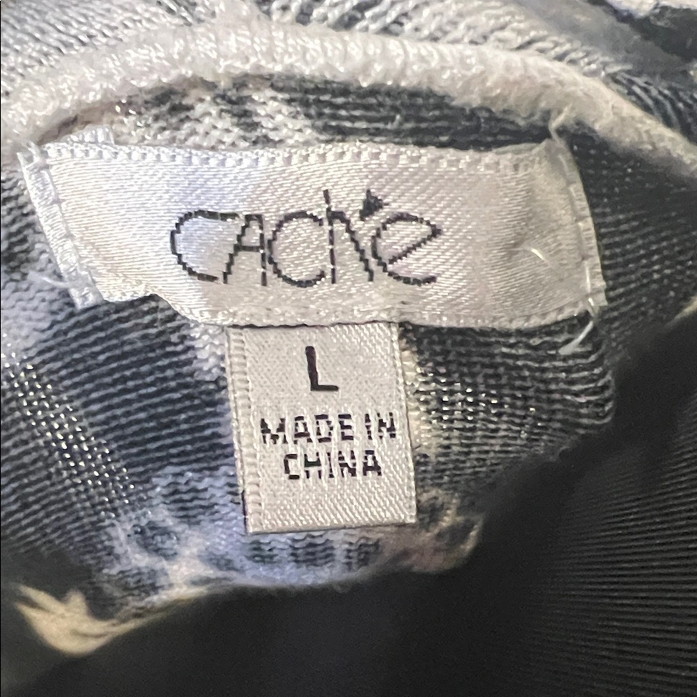 Cache Monochrome Paisley Knit Cardigan - Picture 2 of 6
